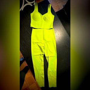 Fanka Leggings and top Sculpting pants